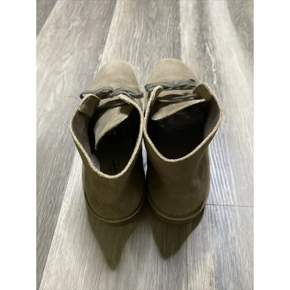 Clarks Bushacre Sand Suede Chukka Boots Men’s 11
